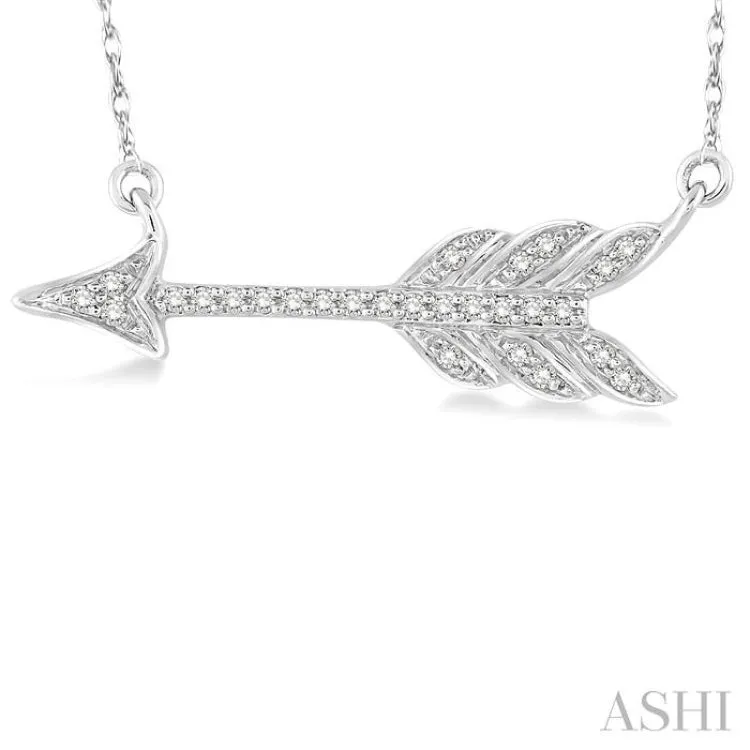 1/10 Ctw Round Cut Diamond Arrow Pendant in 10K White Gold with Chain