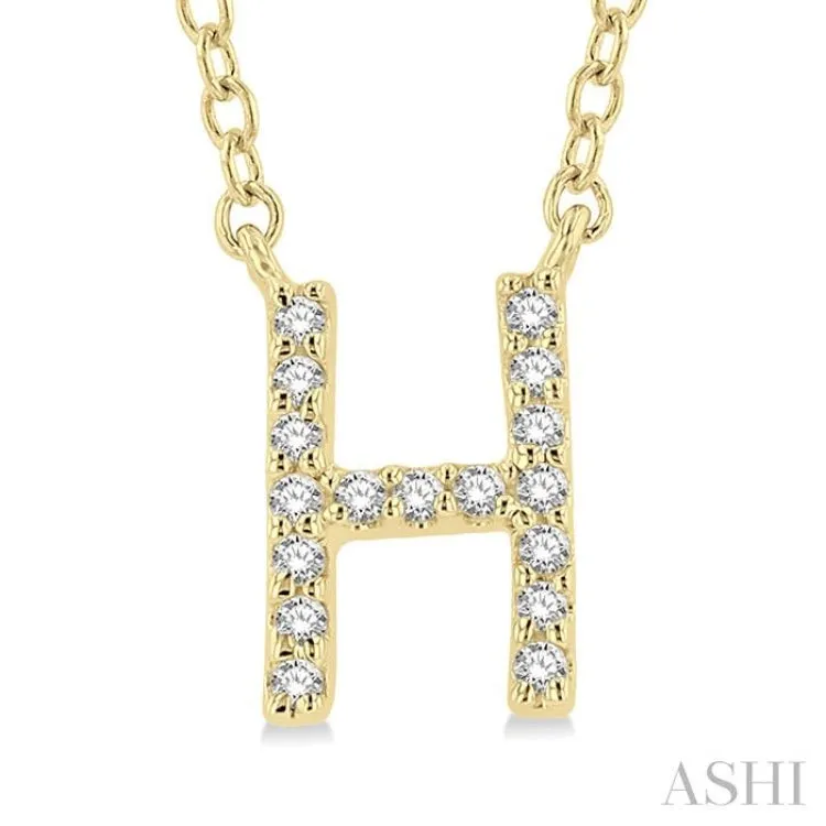 1/20 Ctw Initial 'H' Round Cut Diamond Pendant With Chain in 14K Yellow Gold