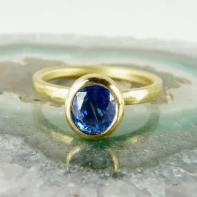 18ct Gold Sapphire Ring