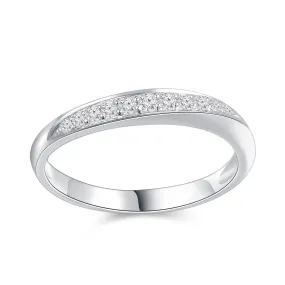 18K White Gold Diamond Ring