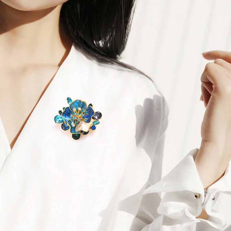 Alloy Crystal Peony 3D Enamel Corsage