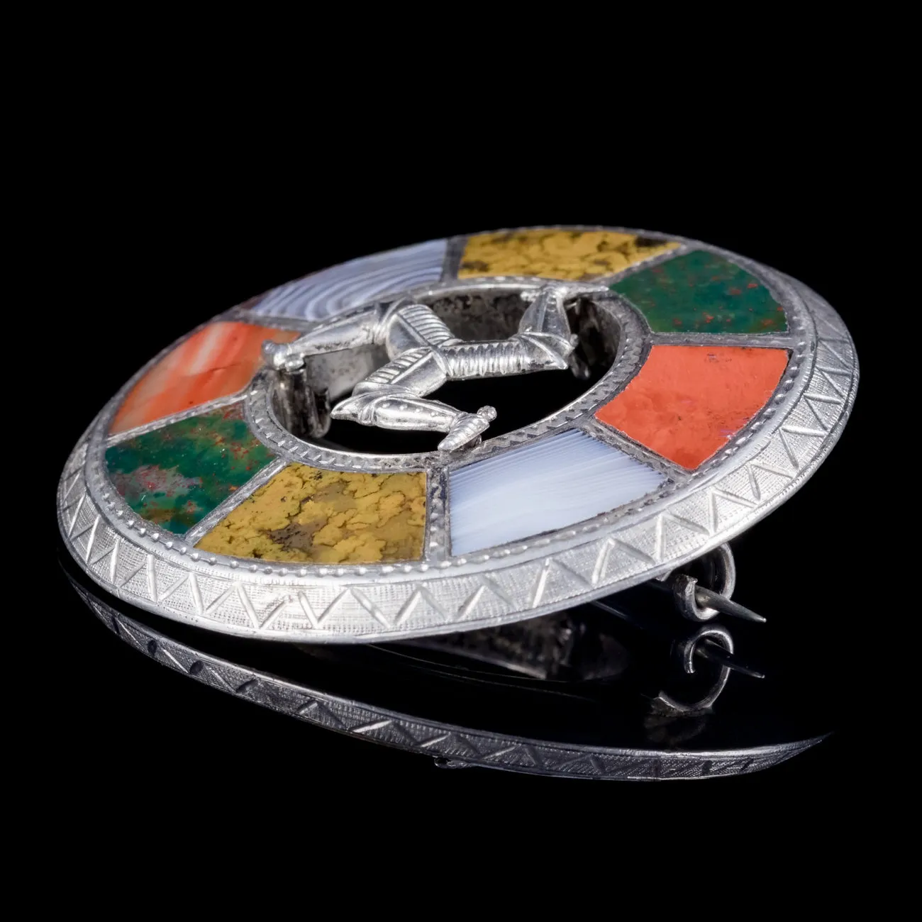 Antique Victorian Celtic Isle Of Man Brooch Agate Silver Circa 1860