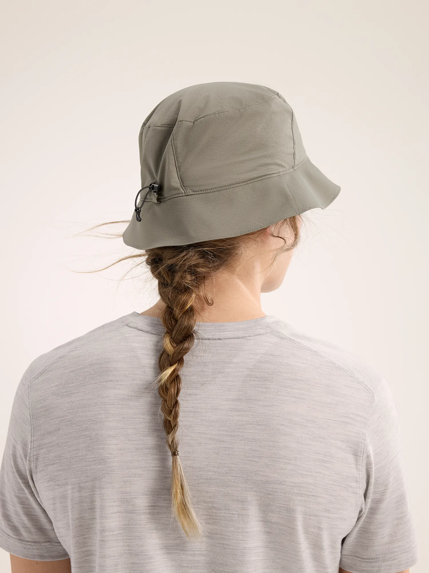 Arc&#x27;teryx Aerios Bucket Hat Forage | Buy Arc&#x27;teryx Aerios Bucket Hat Forage here | Outnorth