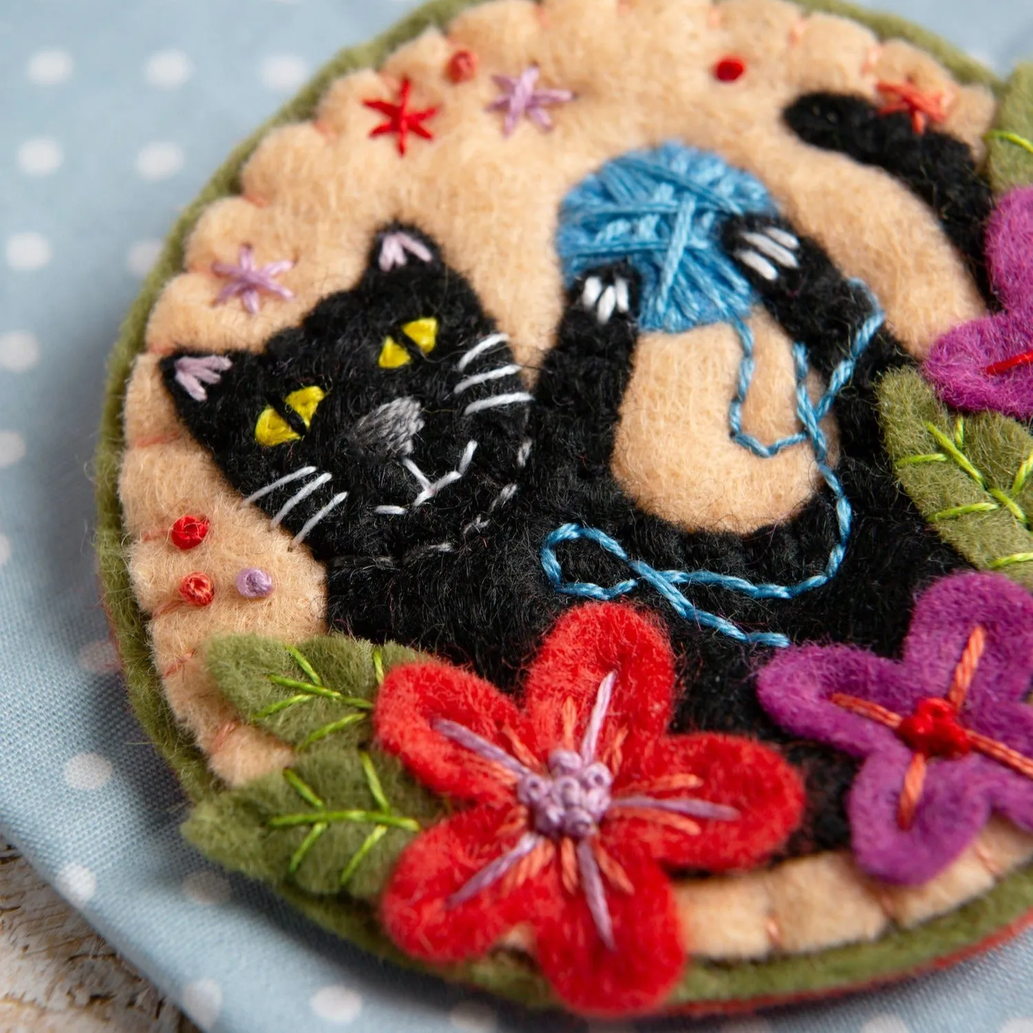 Black Cat Felt Craft Brooch Kit