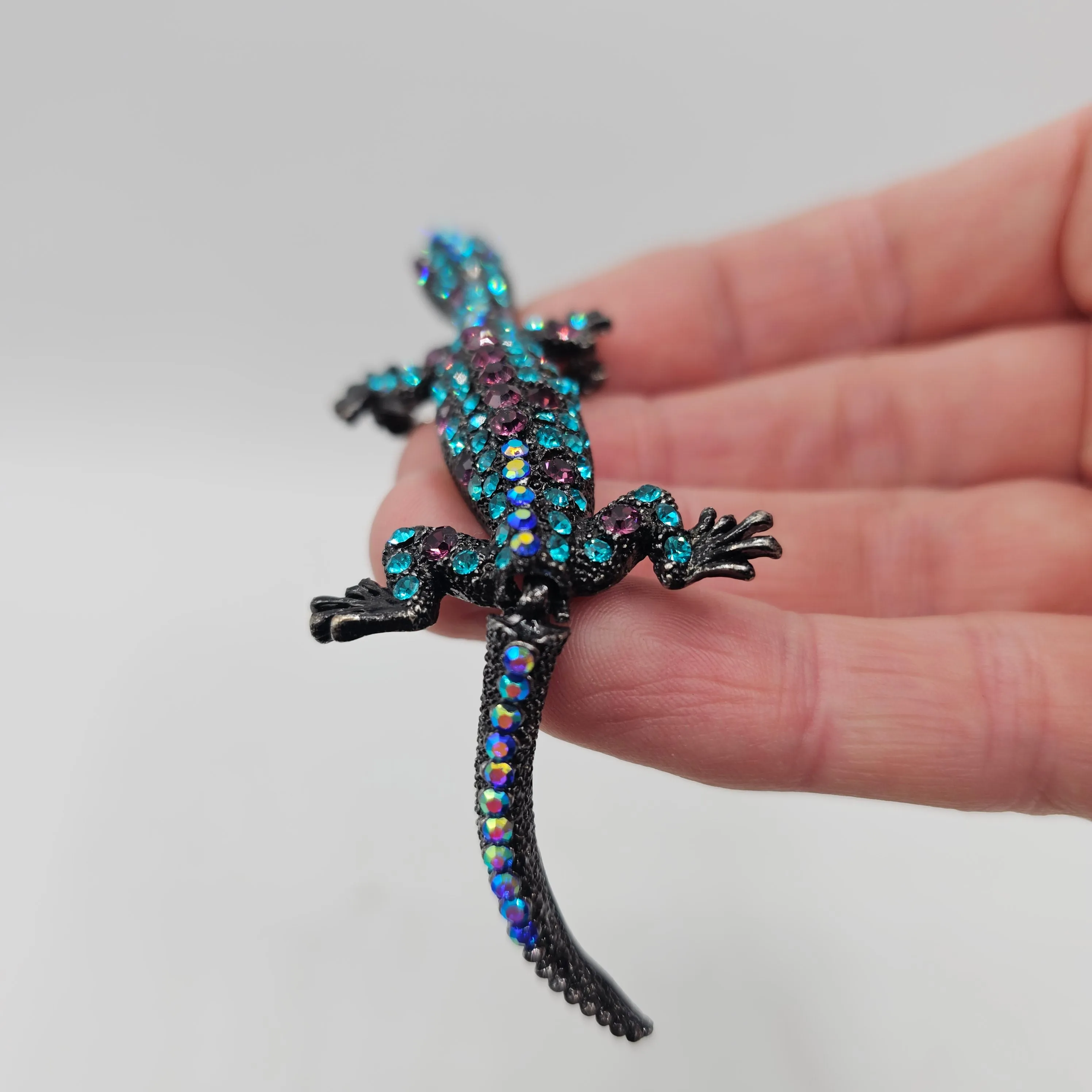 Blue and Purple Crystal Lizard Brooch with Jointed Tail