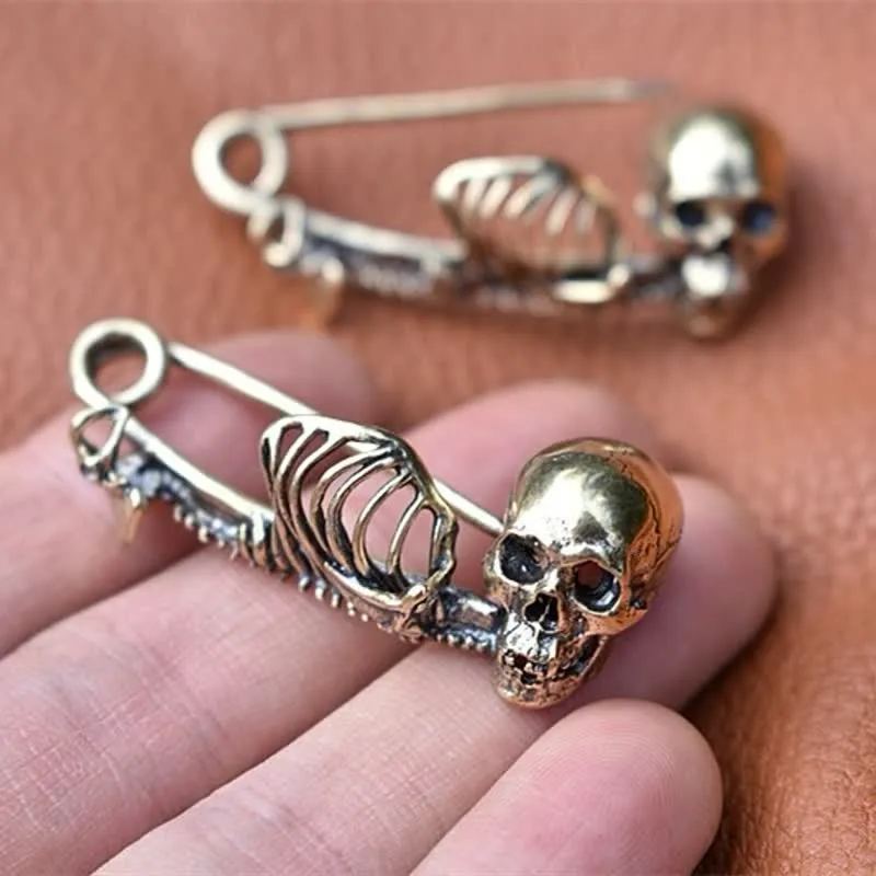 Dark Elegance Mystic Skull Brooch