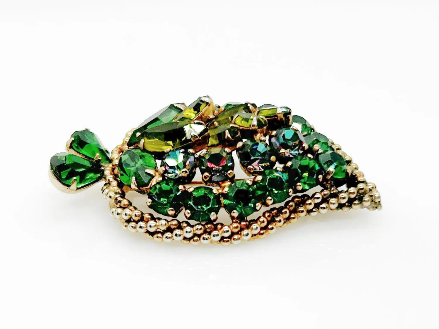 Early Unsigned Weiss Green-Gray Vintage Rhinestone Leaf Brooch