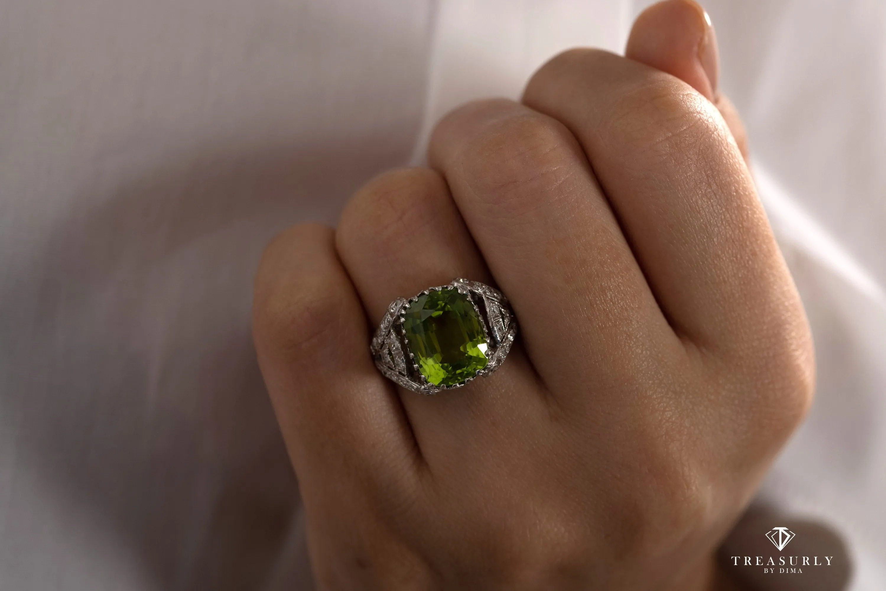 Edwardian GIA 7.87ct PERIDOT & DIAMOND Platinum Antique Vintage Ring