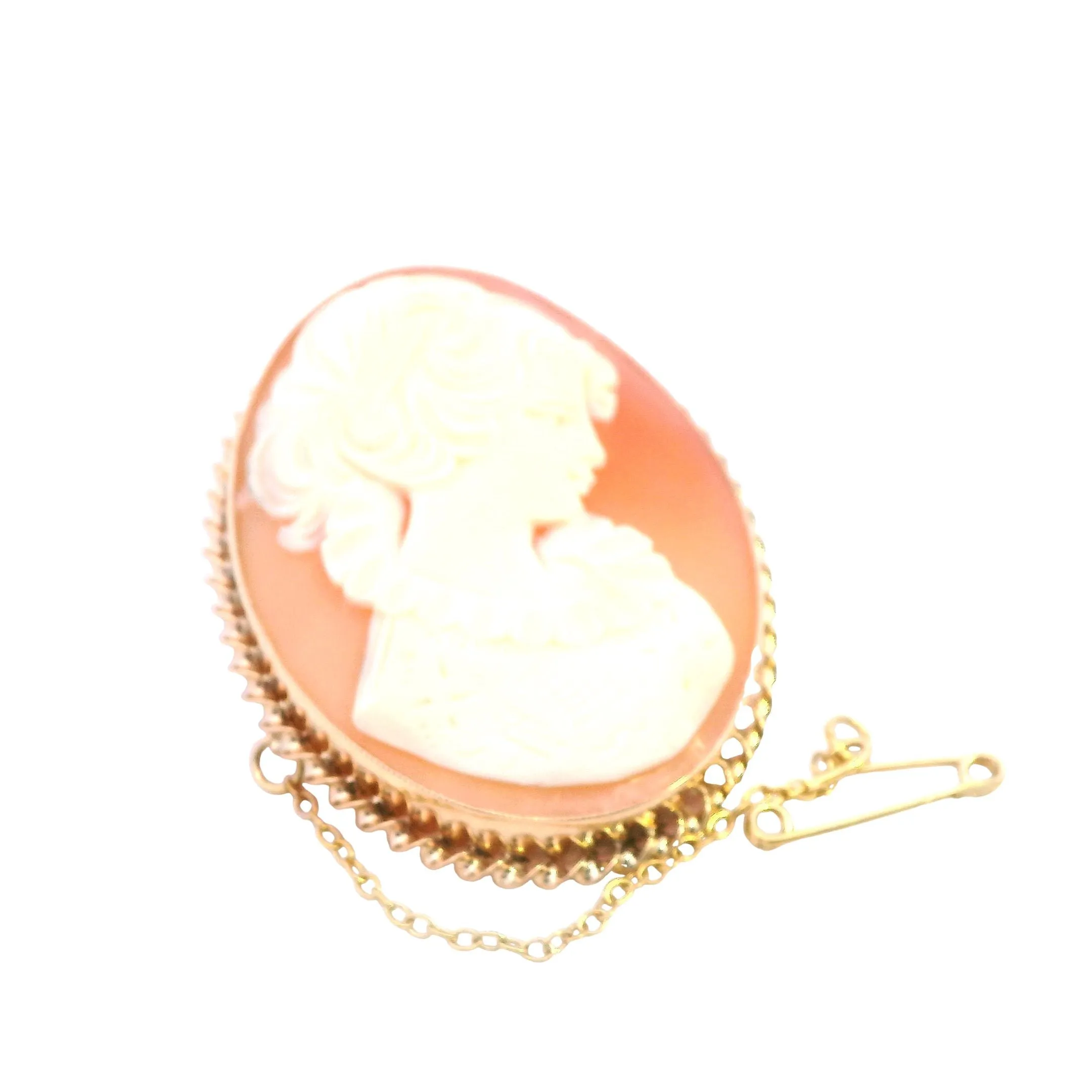 Elegant Vintage 9ct Yellow Gold Shell Cameo Brooch - Timeless Beauty!