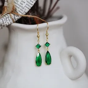 Emerie S925 Silver Emerald Green Dangle Earrings, Teardrop Gems | Vintage Inspired