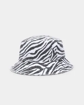 EN ES Women's Dreaming Bucket Hat Zebra