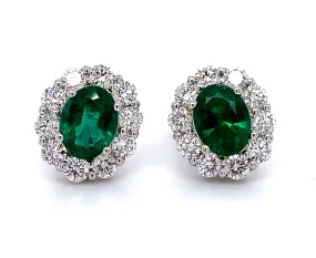 Ladies Green 3.00ct tw Emerald and Diamond Earrings