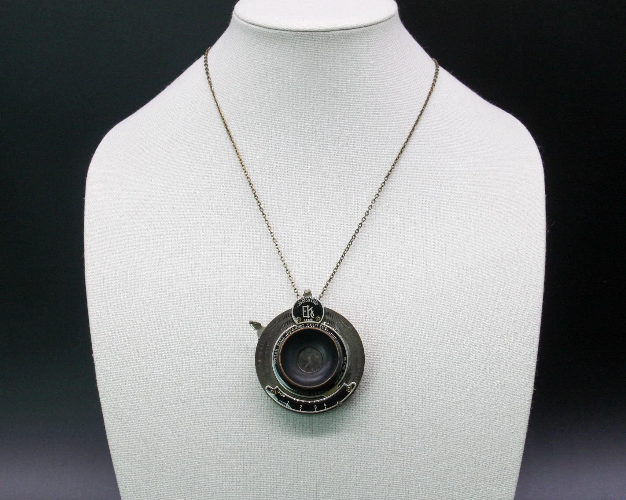 Large Vintage Camera Lens Pendant Necklace, Gift for Wife, Eco-friendly upcycled Statement Jewelry, handmade steampunk jewelry gift