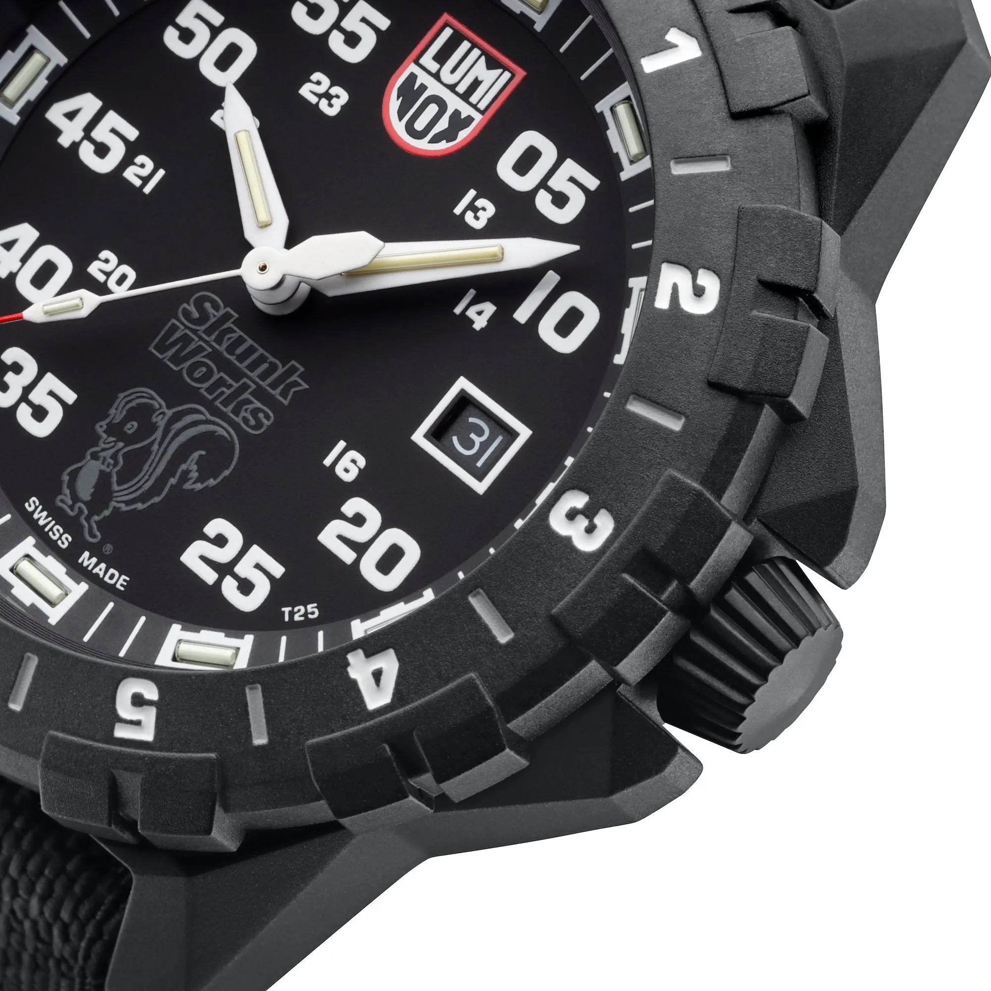 Luminox F-117 Nighthawk x Skunk Works Heritage Collection 6442.H.SET