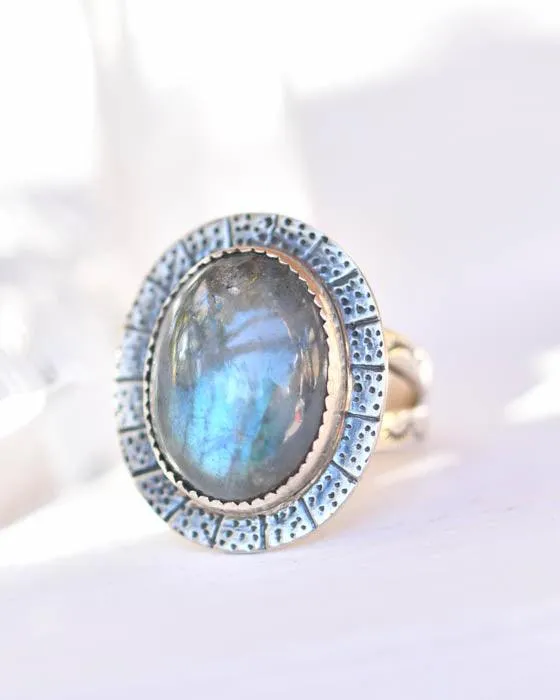 Rainbow Labradorite Ring ~Sterling Silver 925 ~MR067