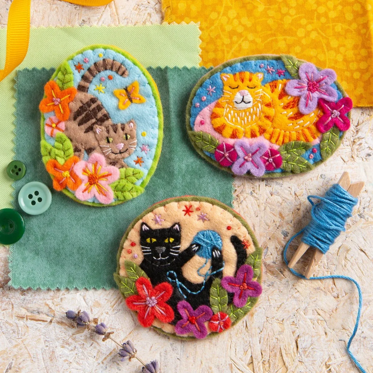 Tabby Cat Felt Craft Brooch Kit