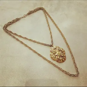 Trifari vintage gold Pendant double chain necklace