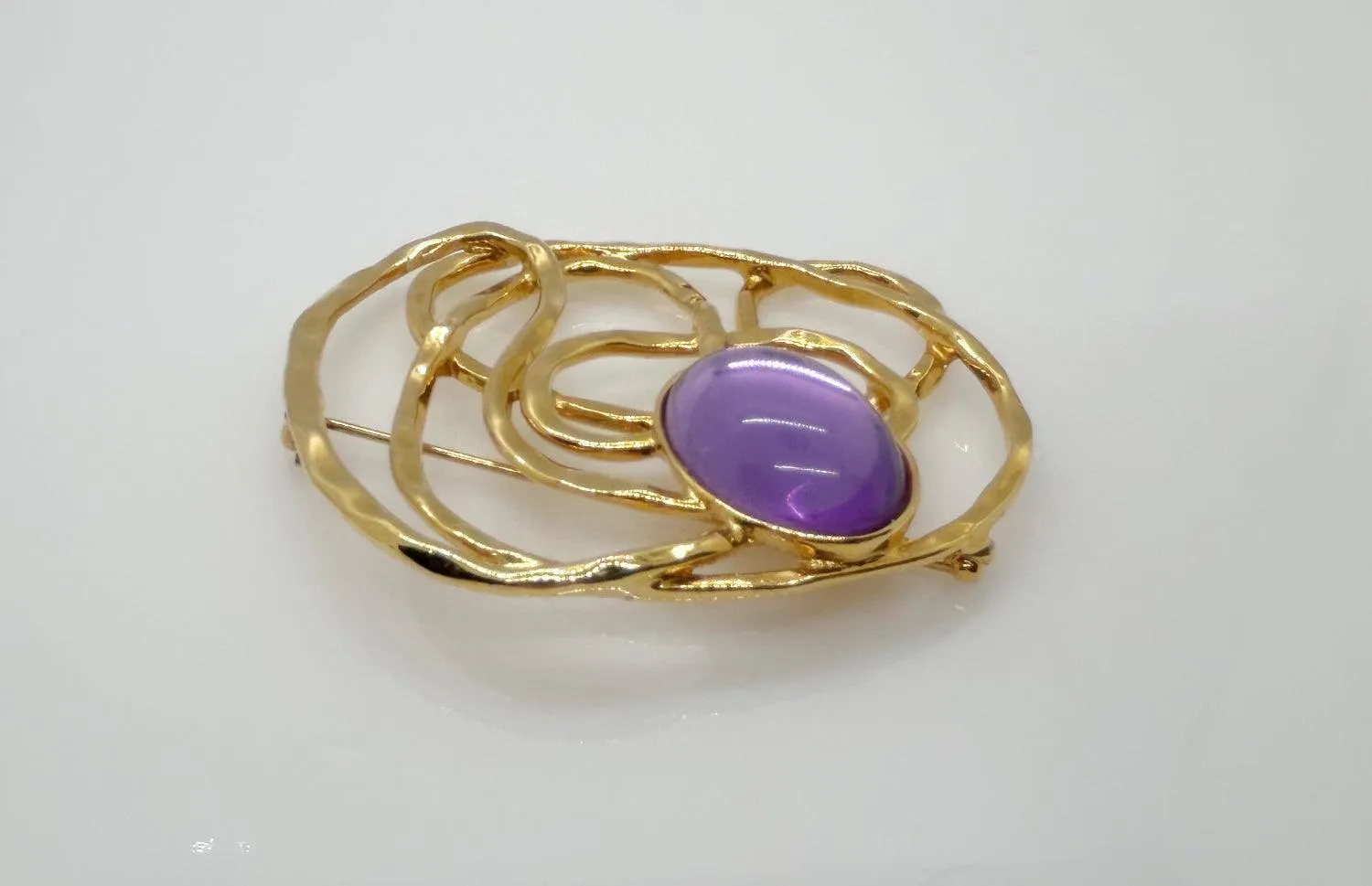 Vintage Avon "Golden Web” Brooch with Purple Cabochon Center (1992)