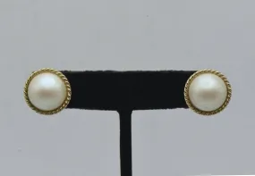 Vintage Faux Pearl and Gold Tone Clip On Earrings