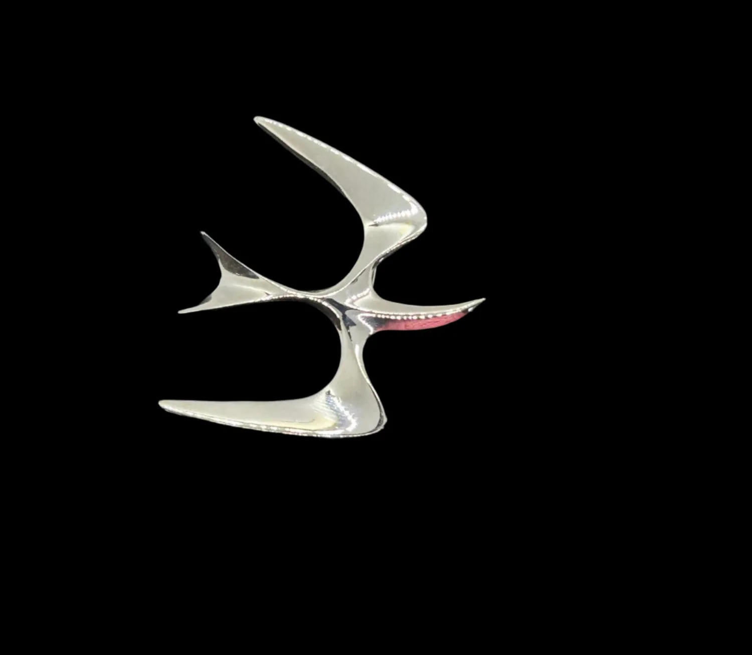 Vintage Sarah Coventry Mr. Seagull Flying Bird Brooch (1974)